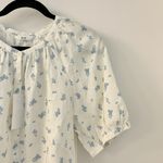 Uniqlo  Women's Linen Blend Puff Sleeve Blouse in White and Blue Floral M NWT Photo 2