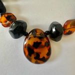 resin tortoise and black statement necklace Brown Photo 3