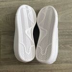 Nike  Women’s White Court Royale Shoes - 8 Photo 7