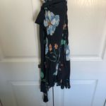 Yumi Kim  Navy Floral Print Short Sleeve Wrap Dress Size S Photo 2
