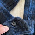 Orvis  Women’s Black Navy Plaid Button Down Flannel Jacket with Pockets Medium Photo 3