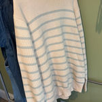 Brandy Melville sweater Photo 0