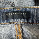 Aeropostale SZ 6 Mom Jean Shorts Distressed Cuffed Hi-Rise Zip-Fly Whiskered Photo 4