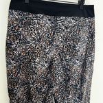 Athleta - Trekkie North Jogger Kinetic Abstract Black Athletic Outdoors Travel Photo 4