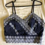 Lulumari Embroidered Crop Top Photo 0