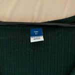 Old Navy Green T-shirt Photo 2