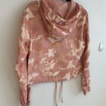 Love Tree Pink Camo Windbreaker Photo 3
