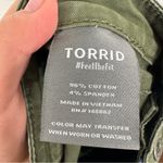 Torrid  Cropped Wide Leg Green Pants Size 18 Photo 4