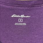 Eddie Bauer Purple V-Neck Women's Short Sleeve Top With High Low Hem Photo 2