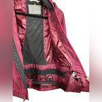 Athleta  Twin Tip Ski Jacket in Port Wine Snow Scroll Size XS Photo 3