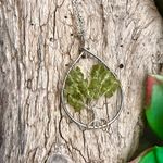Handmade Natural Peridot Chip Tree of Life 18” Necklace Photo 2