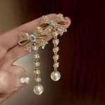 Women's Pearl Rhinestone Bow Tassel Dangle Drop Earrings Gold Photo 2