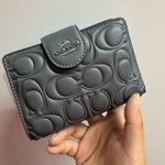 Coach NWT Medium Corner Zip Wallet With Signature CM241 Photo 0