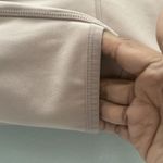 Gymshark Dreamy 2.0 Lrggings Color is Light Pink Size XS Photo 4