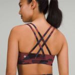 Lululemon Size 4 Energy Sports Bra Heritage 365 Camo Smoky Red Night Strappy Gym Photo 3