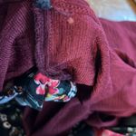 Love Squared (with flaw)Size 3X Maroon Floral Sleeveless Jewel Neck Sheat… Photo 9