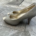 Bandolino EUC, worn for homecoming only, 3 1/2 “ heel Photo 1