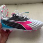 Dia Dora  Soccer Cleats Photo 4