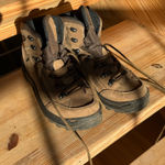 Lowa Hiking Boots Brown Size 8.5 Photo 0