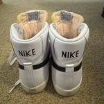 Nike Blazer Mid 77 Vintage Women’s Photo 2