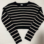 Boutique  Sweater Cropped Photo 0