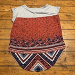 Rewind  XS‎ Ikat Print Boho Top Gray, Red & Blue Flow Tshirt Photo 1