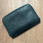 Mundi | Genuine Leather Embossed Leaf Wallet Photo 1