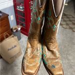 Circle G Size 8M  Corral brown turquoise embroidered western boots Photo 1