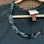 Knox Rose Shirt Photo 3