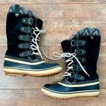 Sorel Joan of Arctic Knit II Boots Mid-Calf Lace Up Size 5 Photo 1