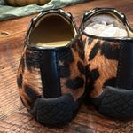 Talbots size 5.5 leather cheetah print driving shoe-New inbox
($129) retail Photo 3