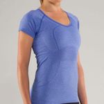 Lululemon  Run: Swiftly Tech V Neck in Heathered Lullaby Photo 0