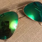 Ray-Ban Green  Aviators Photo 0