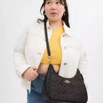 Coach Teri Hobo Bag In Signature Canvas Photo 7