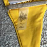 🆕Swim Suit Top, Size XS Yellow Photo 3