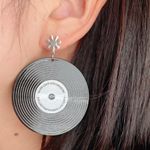 Handmade funky y2k retro style vinyl record dangle earrings💕 Photo 5