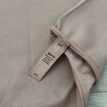 SKIMS  ESSENTIAL LONG SLEEVE SCOOP NECK BODYSUIT | TIGERS EYE Photo 2