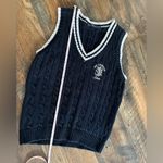 Brandy Melville EUC!  knit v neck vest Photo 3