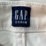 Gap  Women White Distressed Denim Skirt Size 26R Photo 1