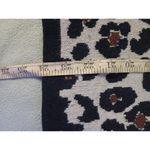 Anne Klein  womens animal print cheetah crewneck sweater size medium Photo 5