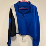 Sports Illustrated Blue and Black Colorblock Cropped Sweatshirt size XL Photo 4
