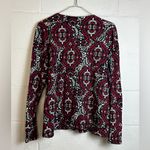 Onque Casuals Woman’s Business Casual Printed Vneck Chic Long Sleeve Top Medium Red Photo 5