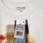 Bear hugging heart sweatshirt women's XL Grayson/threads Faded White Photo 2