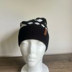 Obermeyer  NEW Telluride Women's Pom Black Beanie SKU#H2477 Photo 1