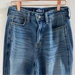Hollister  Ultra High-Rise Mom Jean Vintage Stretch Distressed Knee W27 L27 5 Photo 1