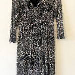 Tahari  Black‎ Leopard Stretchy Faux Wrap Dress Sz 4 Photo 0