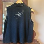 VTG Designs Original Studio 'Joy' Embroidered Snowflake Sweater Vest: Size LARGE Black Photo 5