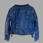 Levi's NWOT  Women's Original Sherpa Trucker Jacket Sz Small Photo 3