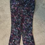 Lululemon Base Pace HR Legging 25” Color: Floral Spray Multi Size 2 EUC Photo 5