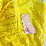 GB  Yellow Lace Strapless Dress Photo 4